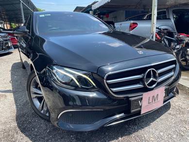 Mercedes Benz E200 2.0 AVANTGARDE (CKD) (A)