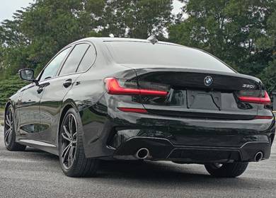 Bmw 330i 2.0 M SPORT FREE WARRANTY UP TO 5YRS