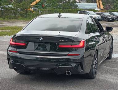 Bmw 330i 2.0 M SPORT FREE WARRANTY UP TO 5YRS