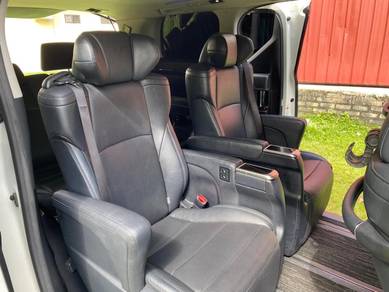 Sewa Toyota Vellfire ZG Putih & Hitam | Shah Alam