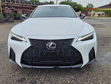 Lexus IS300 2.0 F SPORT MODE BLACK (A) 4.5A