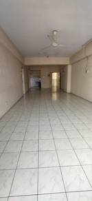 Big corner unit at Pandan Ville condominium, Pandan Indah