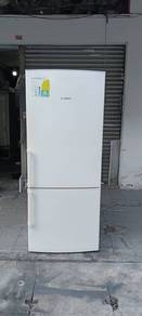 Bosch fridge refrigerator peti ais 2d peti sejuk