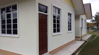 [Bebas Banjir] Rumah Semi-D Kg Pinang Merah, Paka