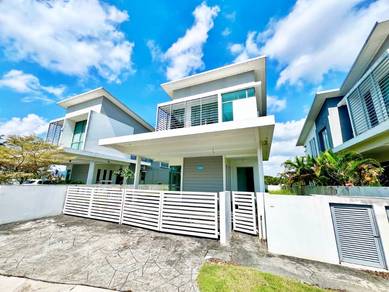 BRAND NEW 2 Storey Bungalow Frangipani Villas Kota Seriemas Nilai