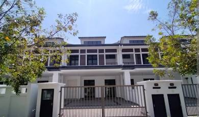 (Full loan) 24x75 2sty house cradleton eco majestic semenyih selangor