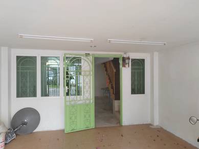 Fully renovated and extended house for sale