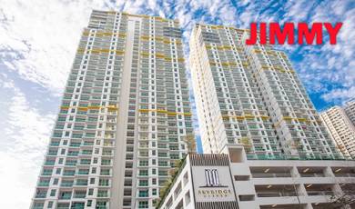 Skyridge Garden Condo with 3 Car Park For Sale