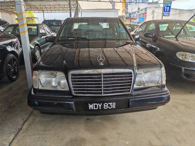 Mercedes Benz E200 (CKD) 2.0 (A)