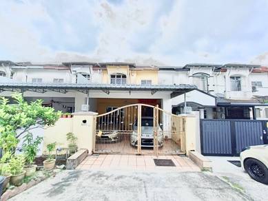 Renovated & Extended Double Storey Taman Puncak Jalil Seri Kembangan.