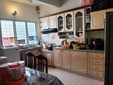 SD10 Bandar Sri Damansara (2STOREY LINKED HOUSE F/H GUARDED RENOVATED)