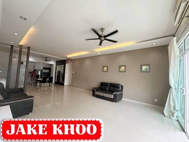 Cheapest Deal !! Zan Pavillion, 1990 Sqft, Mid Floor, Renovated, 2 Cps