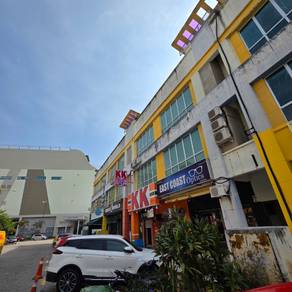 [BELOW MARKET] Kuantan Putra Square 1st&2nd Floor *CASHBACK LOAN