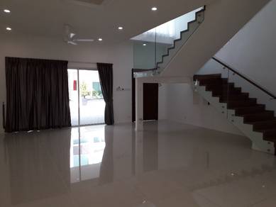 3-sty terrace Permai Gardens w back yard Tanjung Bungah, gated guarded