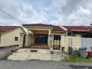 RENOVATED END LOT Single Storey Taman Paya Emas Cheng Melaka