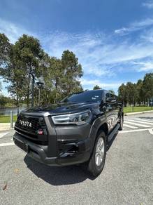 Toyota Hilux 2.4 (A)_4x4 Revo canopy/canvas