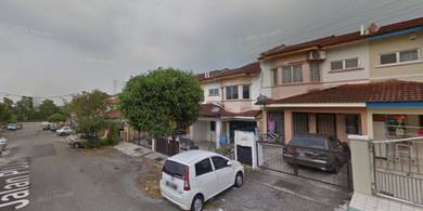 [2 Storey house] at PUJ1, Taman Puncak Jalil, Seri Kembangan