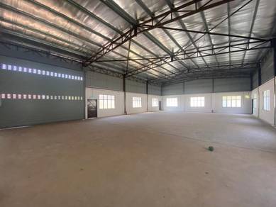 [For Sale Tenanted] 1.5 Storey Bungalow Factory Sg Tukang