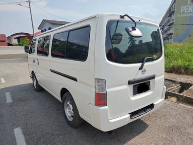 Nissan URVAN 3.0 WINDOW VAN (M) 14 SEATER
