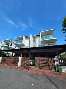 Freehold 3 storey semi D corner  diskaun 400k taman residence 1048