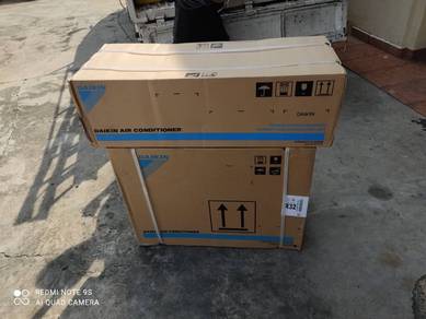 Aircond Daikin 1hp siap pasang Z23