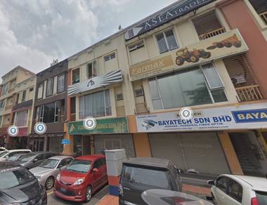 Facing Mainroad, 3 Storey Shop, Desa Melawati, Melawati Freehold