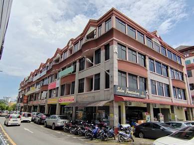 Queen's Court,King Center beside Emart,3 Unit Shoplot, Kuching