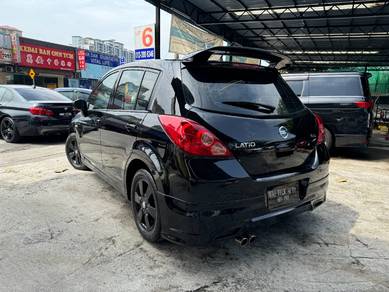 Nissan LATIO 1.6 SPORT ST-L (A) Hatchback