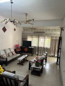 Bangsar, Lucky Garden
