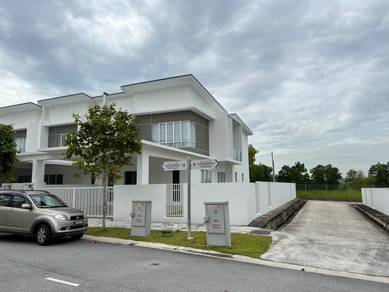 Scenic Hilltop Double Storey Corner For Sale at Ara Sendayan