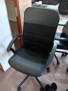 Black Roller Mid High Back Office Chair TC715