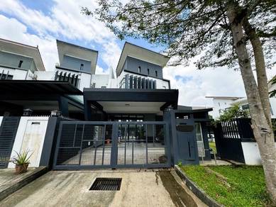 CANTIK❤️ + 2,981 SQ.FT.⛳ | 2 Storey End Lot Superlink, Laman Glenmarie