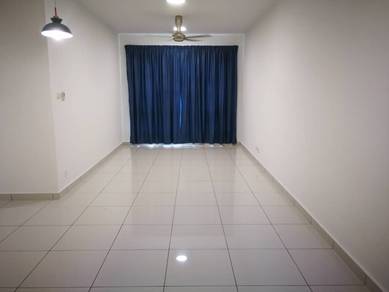 Kiara Plaza Basic 3 Rooms 2 Bathrooms For Rent, Kajang,MRT