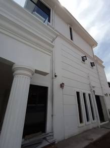 SALE Kg Likas 3-Storey Semi-Detached House CL 99 years 5R6B 3500 sq ft