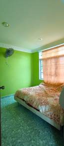 SEBUAH RUMAH BANGLO DUA TINGKAT UTK di jual