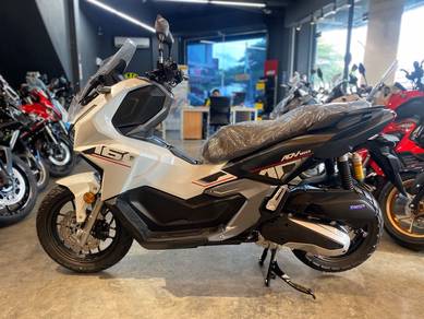 ADV 160 ABS FreeGiftx8 Delivery