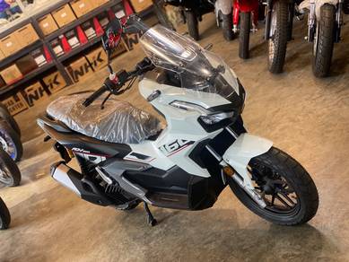 ADV 160 ABS FreeGiftx8 Delivery