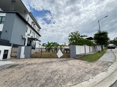 7070sf Bungalow Land , Wira Heights Hill Top Land , Bandar Sungai Long