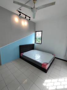 Medium Room, Puri Aiyu Condo, Seksyen22, Shah Alam, FREE AC, Furnished