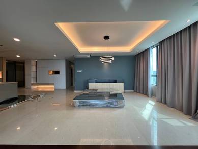 Bay 21 | Corner lot | 2,326 sqft | Sea view | Renovated