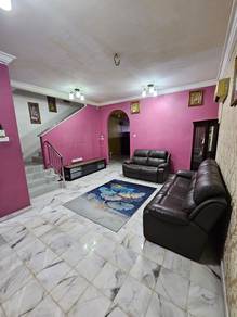 PARTLY FURNISHED 2 Storey Terrace TOWN AREA Taman Melati For Sale