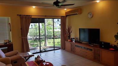 Graceville Condominium 950ft²