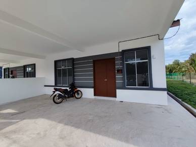 Rumah Berkembar Setingkat @ Tanah Putih, Pekan