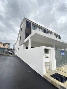 No Agent Fees NEW 3 Storey Terrace House Ayer Itam near Tuft club