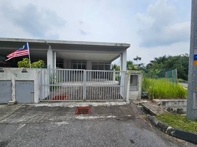 Corner Single Storey Terrace at Taman Desa Idaman Olak Lempit, Banting