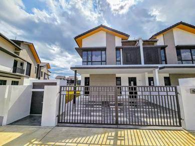 FH BRAND NEW SEMI-D CLUSTER Verna Serene Height Bangi