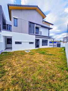 FH BRAND NEW SEMI-D CLUSTER Verna Serene Height Bangi