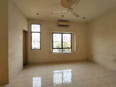 22x75 MURAH LUAS - Double Storey Saujana Utama 3 Sungai Buloh