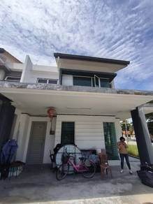 Double Storey Corner house at Bandar Saujana Putra (SP1 area !!!)