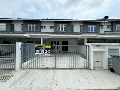 Seremban Iringan Bayu Taman Mekary Double Storey House for Rent